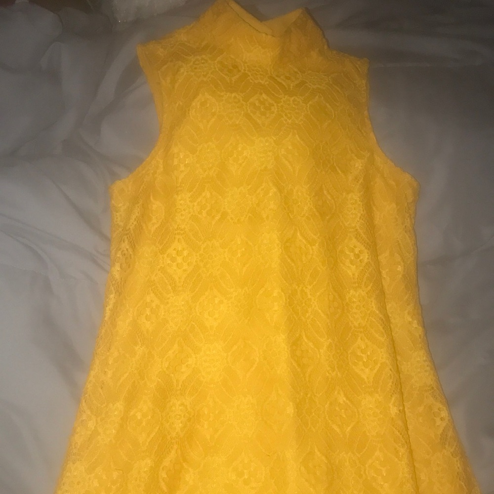 Golden Yellow Sleeveless lace dress